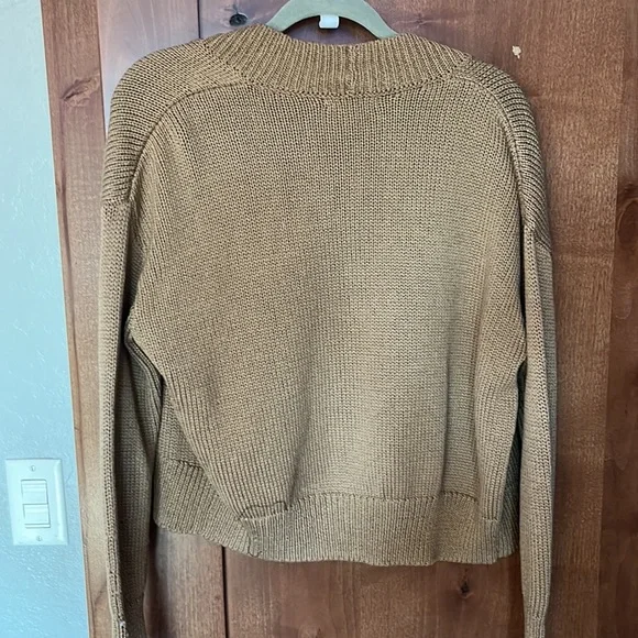 banana republic tan sweater XS - Picture 2 of 9